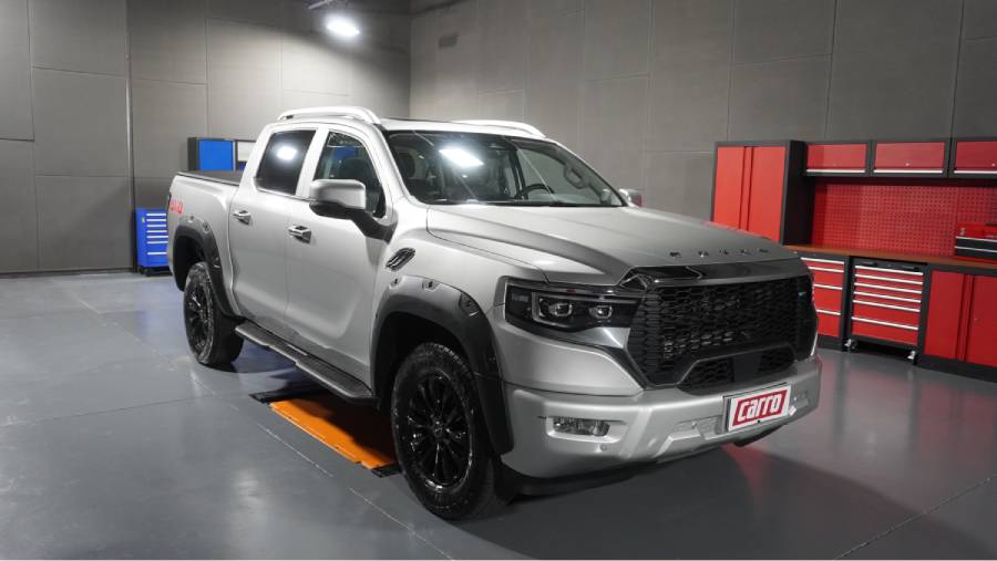 Foton Tunland V9 chega ao mercado brasileiro com sistema híbrido e foco em robustez