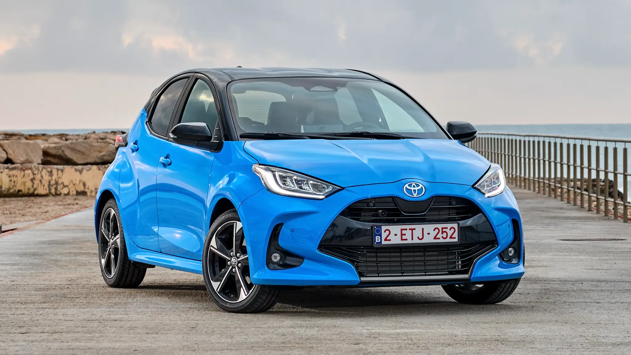 Toyota acelera transição tecnológica para baterias de íons de lítio em híbridos